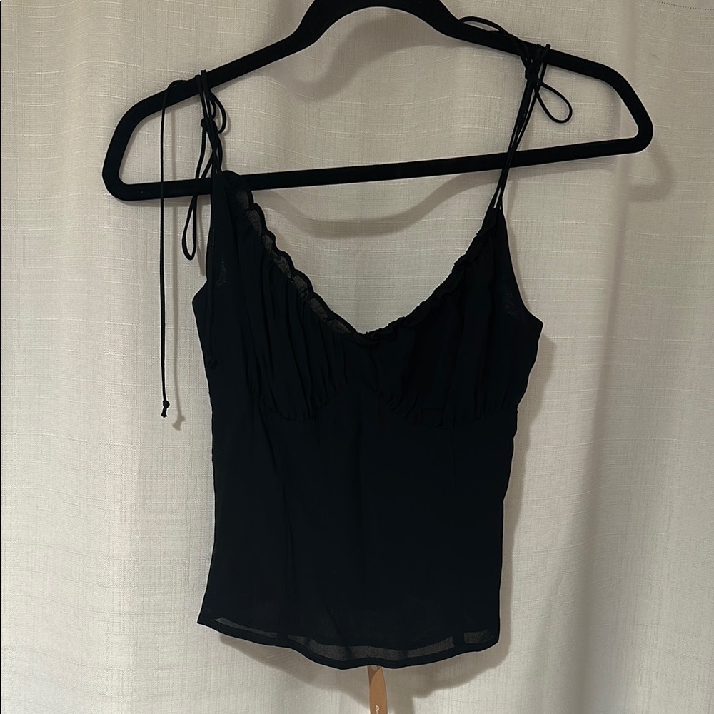 Reformation black top